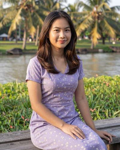 Bopha Chea, 24, from Battambang, Cambodia - Asian woman seeking genuine connection